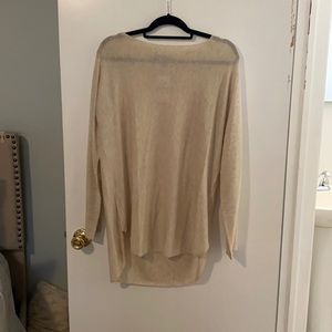 Cute tunic ish top!